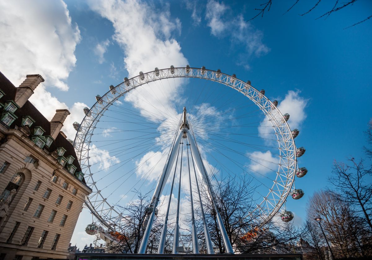 What did London Eye do right that the NY Wheel did wrong? 